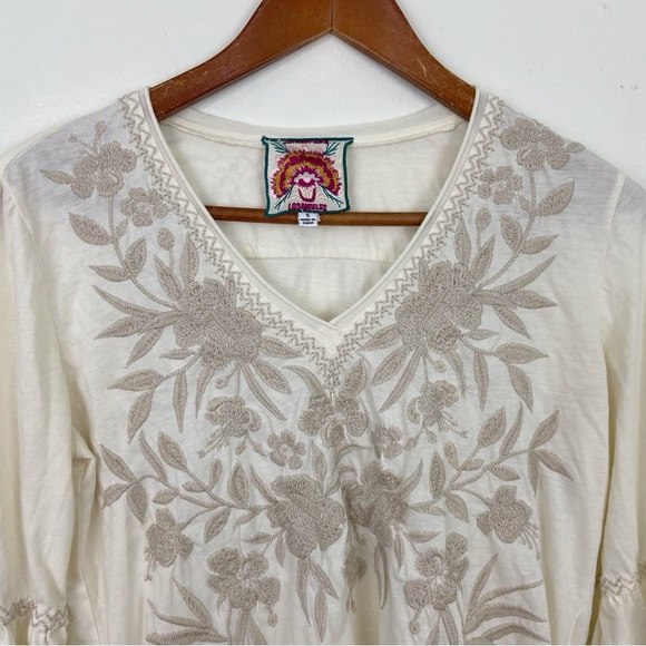 Johnny Was Ivory Cream Embroidered Floral Top S - Picture 2 of 5